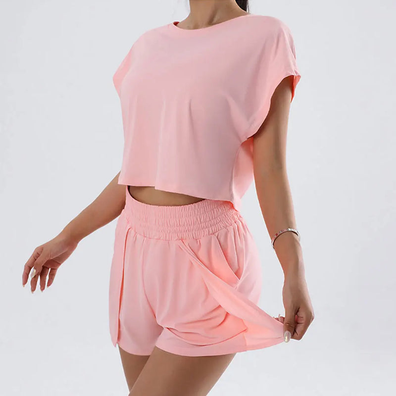 Conjunto BreezeFit - Cropped + Shorts